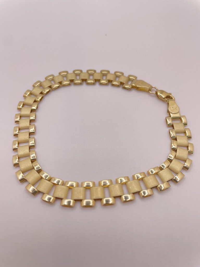 10K WATCH STYLE BRACELET 8.5MM – JY Jewelry Wholesale