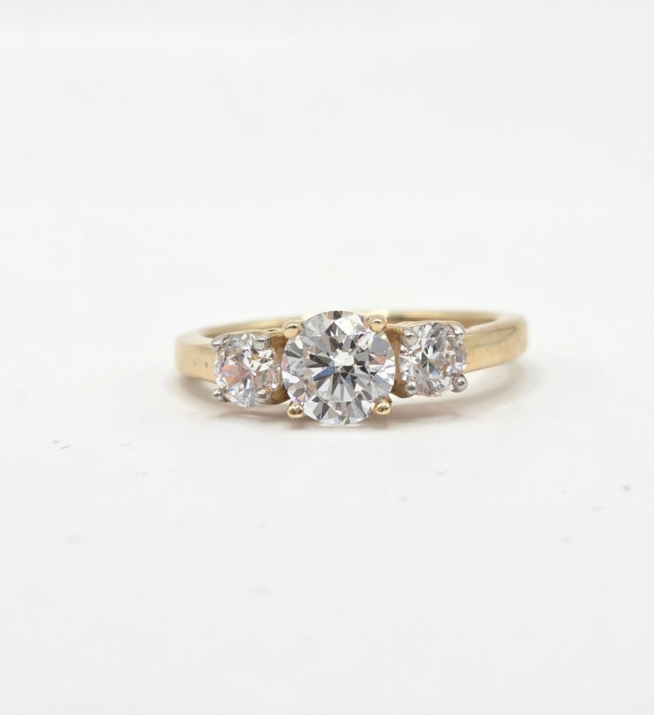 10K TRHEE STONE ELEGANT PROMISSE WOMAN'S RING – 7 – JY Jewelry Wholesale