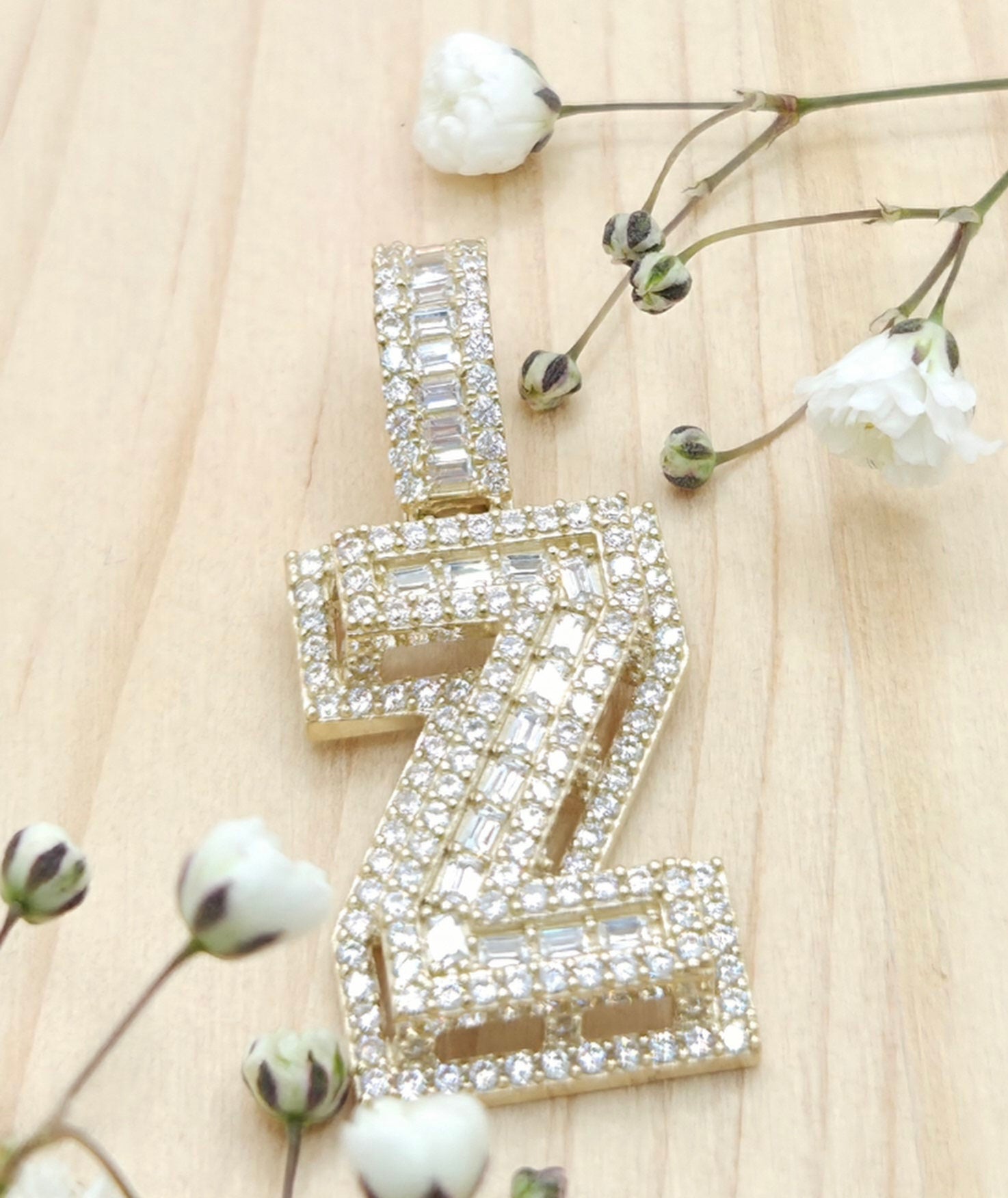 10K SMALL CZ "Z" LETTER PENDANT – JY Jewelry Wholesale