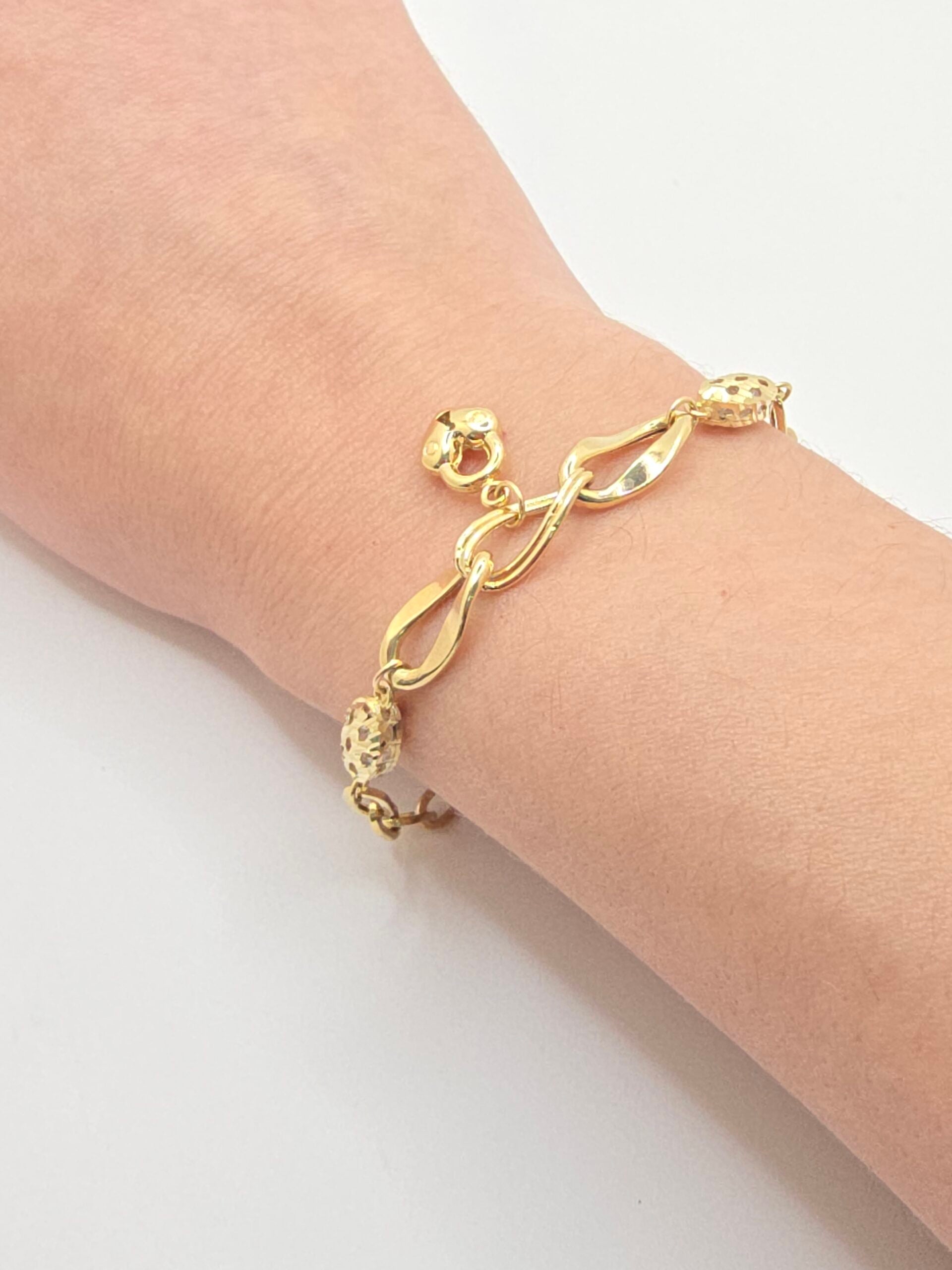 14K PAPER CLIP WITH SMALL HEART CHARM BRACELET – 7" – JY Jewelry Wholesale