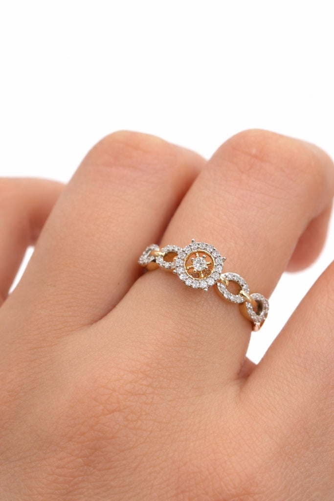 10K CHAIN DETAILS DIAMOND SQUARE PROMISE RING – 7/0.28CT – JY Jewelry Wholesale