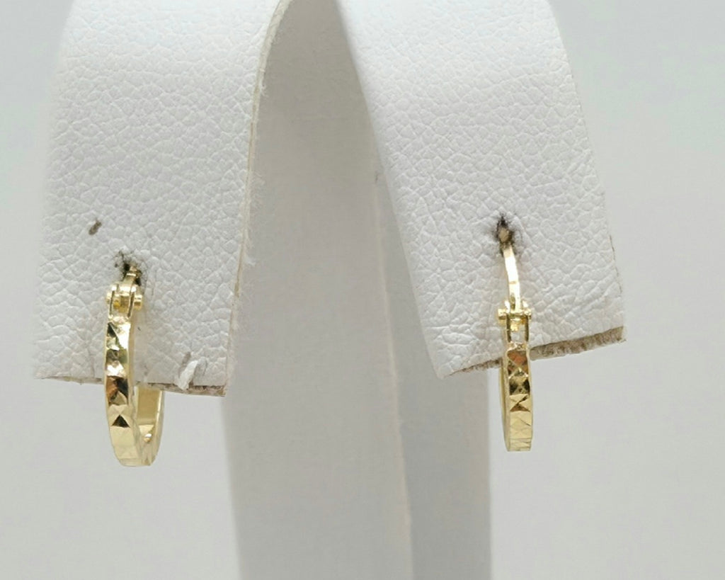 10K BABY SQUARE STRAIGHT EDGE DIAMOND CUT HOOPS EARRINGS – 1 – JY Jewelry Wholesale