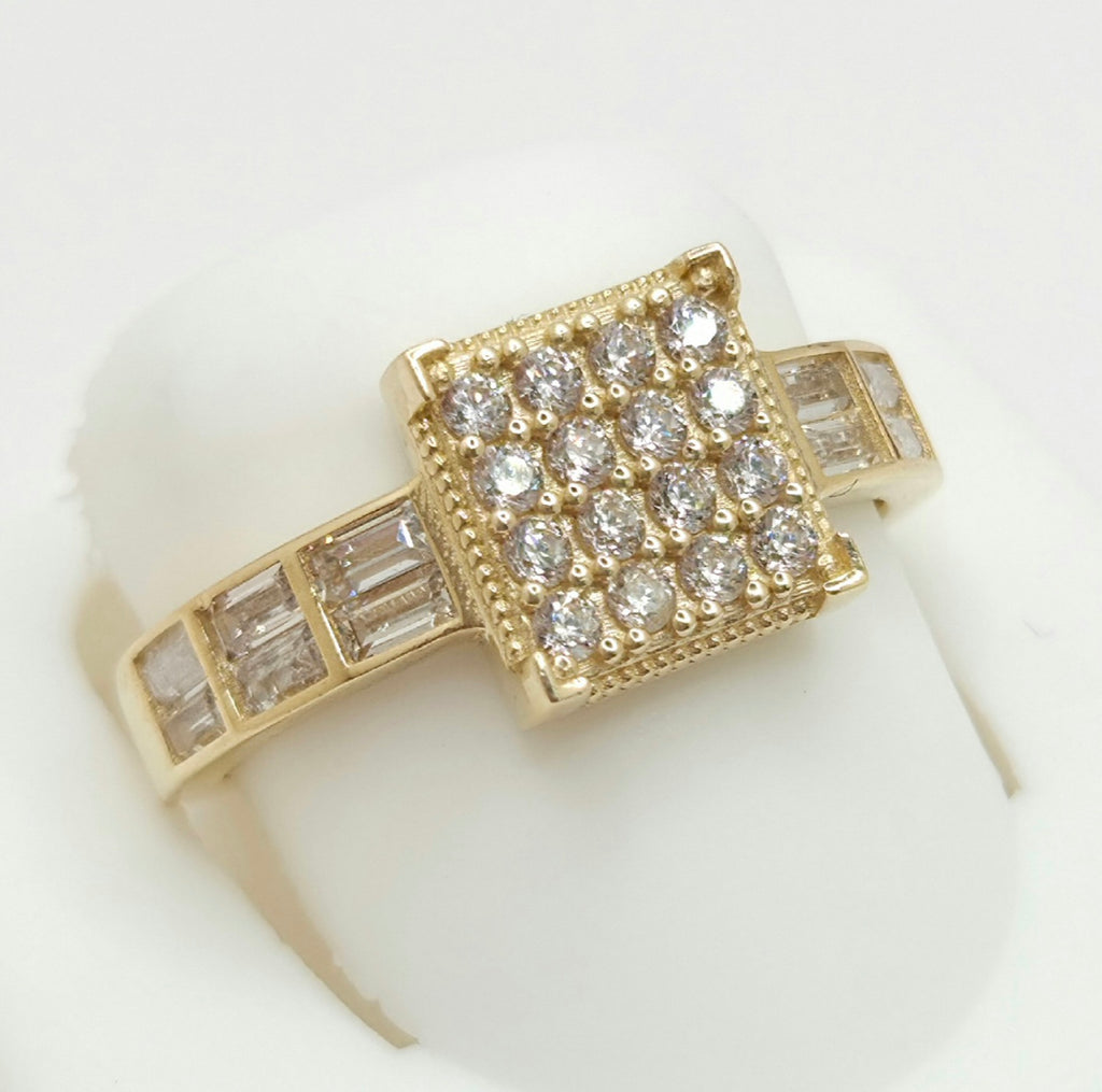 14K DELICATE CZ SQUARE PROMISE RING – 7 & 8 – JY Jewelry Wholesale
