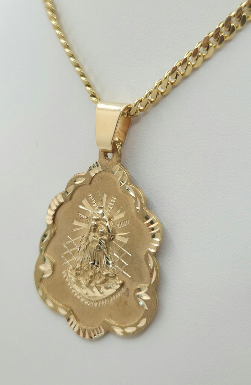 14K Caridad del cobre pendant – 29X38.25MM – JY Jewelry Wholesale