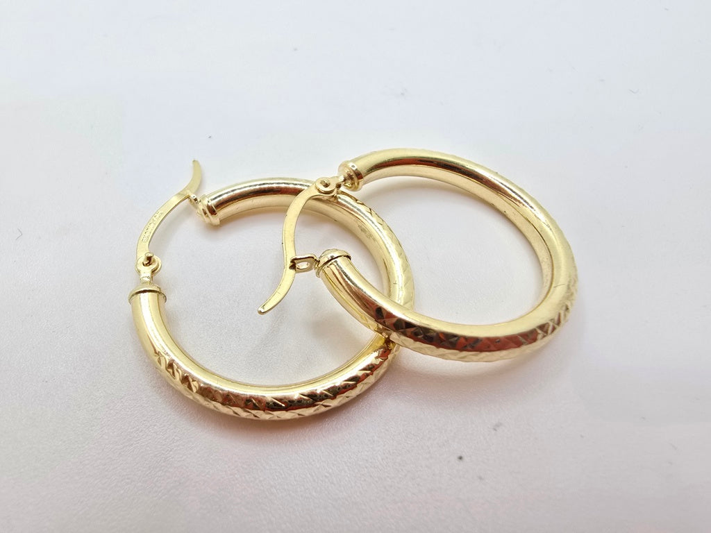 10K DIAMOND CUT HOOPS EARRINGS – 2 3MM – JY Jewelry Wholesale